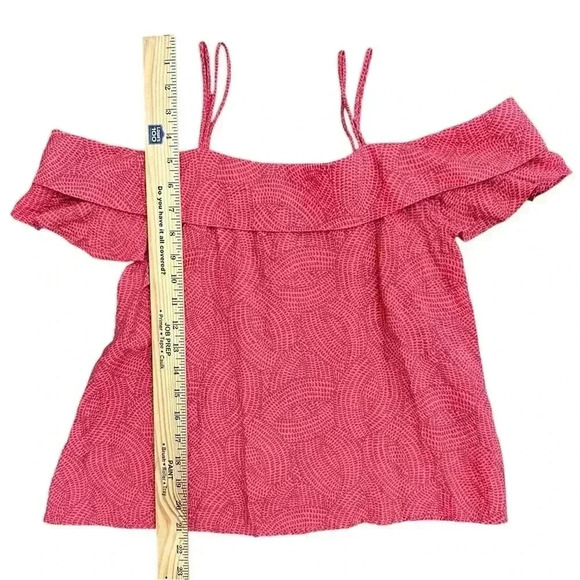 Maeve Mandalay Open Shoulder Blouse Size XS Pink Red Anthropologie - Picture 6 of 7